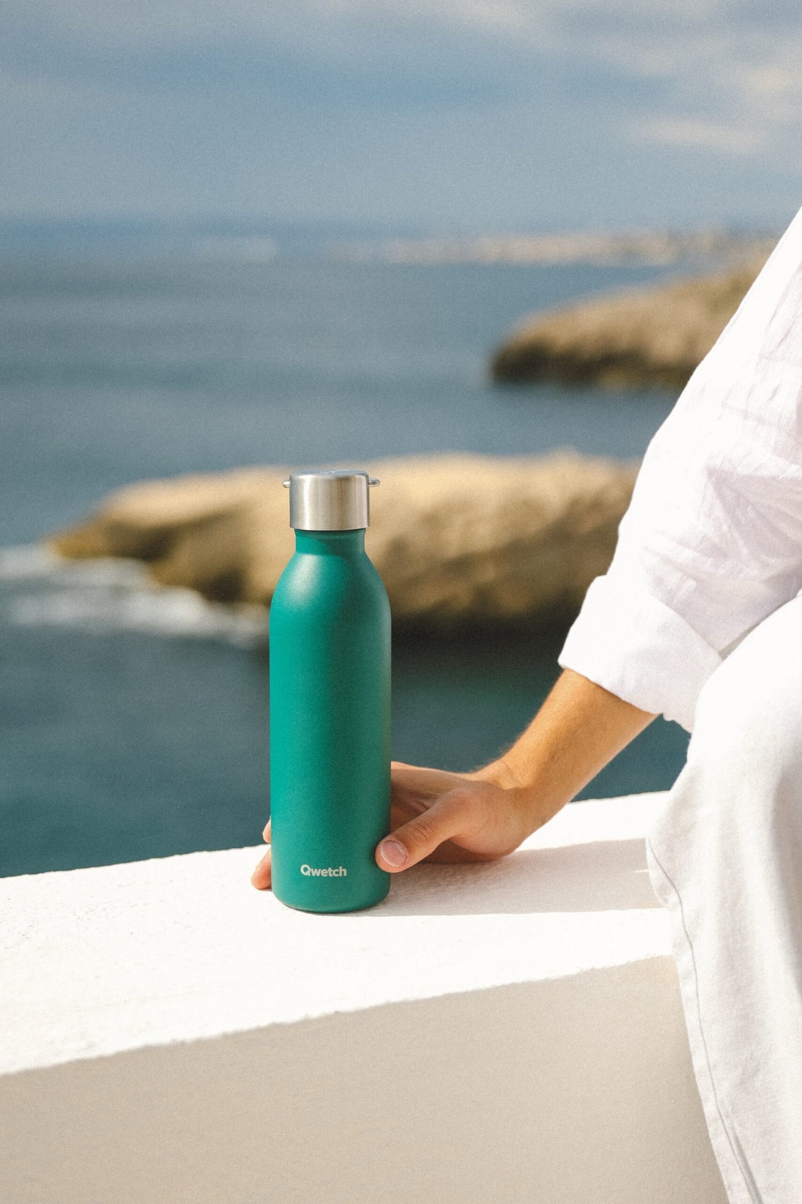 2024_06_qwetch_bouteille_active_matt_vert_emeraude_qd3633_14-scaled-2.jpeg
